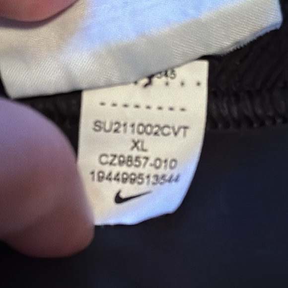 Nike Pro XL - Picture 2 of 3